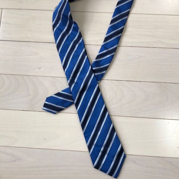 Bugatchi Men's Stripe Pattern Silk Neck Tie Blue - Picture 1 of 4